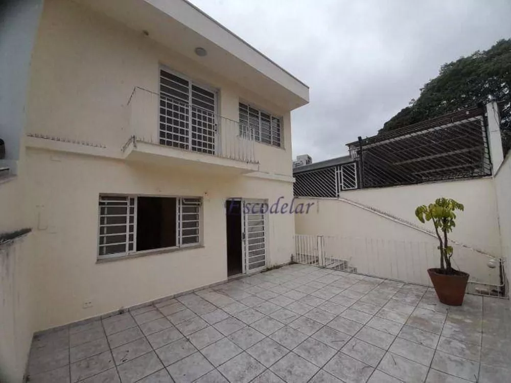 Casa à venda com 5 quartos, 320m² - Foto 1