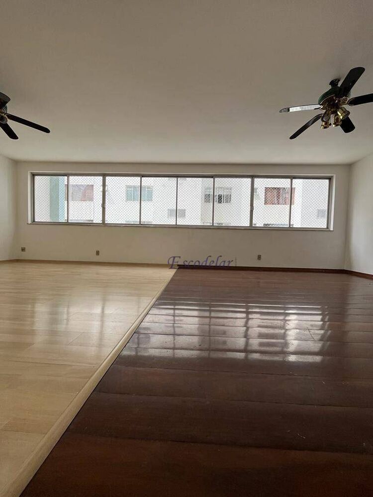 Apartamento, 3 quartos, 200 m² - Foto 1