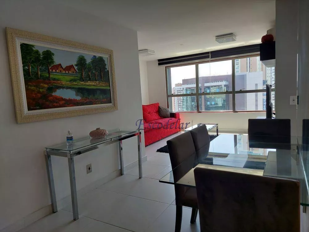 Apartamento à venda com 2 quartos, 70m² - Foto 9