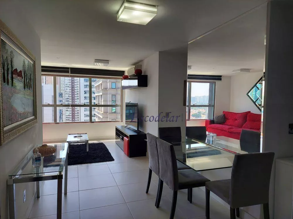 Apartamento à venda com 2 quartos, 70m² - Foto 4