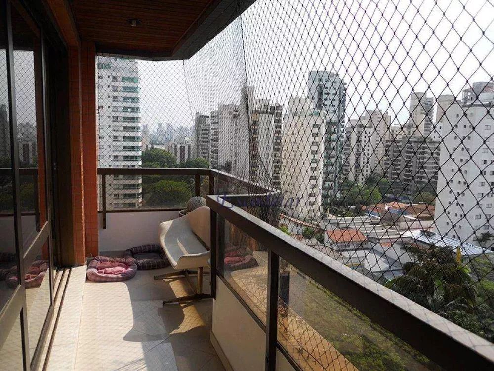 Apartamento à venda com 4 quartos, 223m² - Foto 4