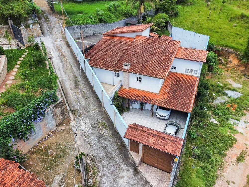 Sobrado, 3 quartos, 350 m² - Foto 2