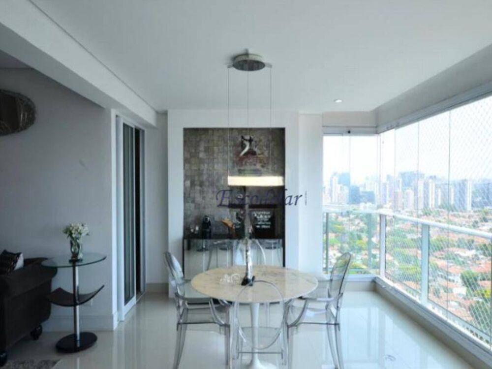 Apartamento, 3 quartos, 138 m² - Foto 1
