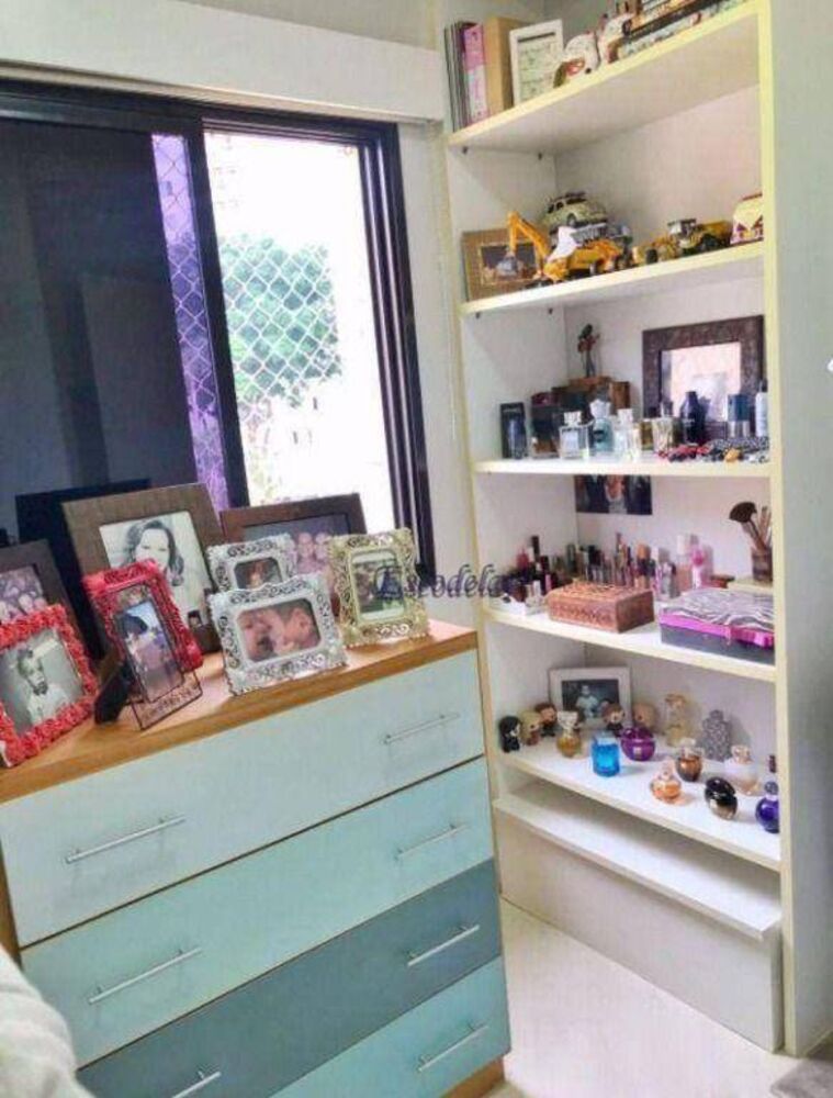 Apartamento à venda com 3 quartos, 94m² - Foto 14