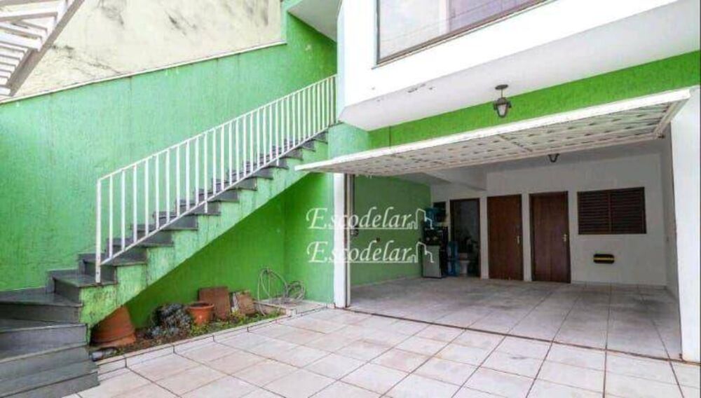 Sobrado, 3 quartos, 250 m² - Foto 1
