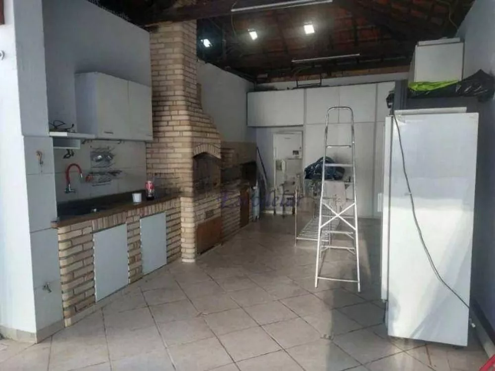 Casa à venda com 2 quartos, 163m² - Foto 8