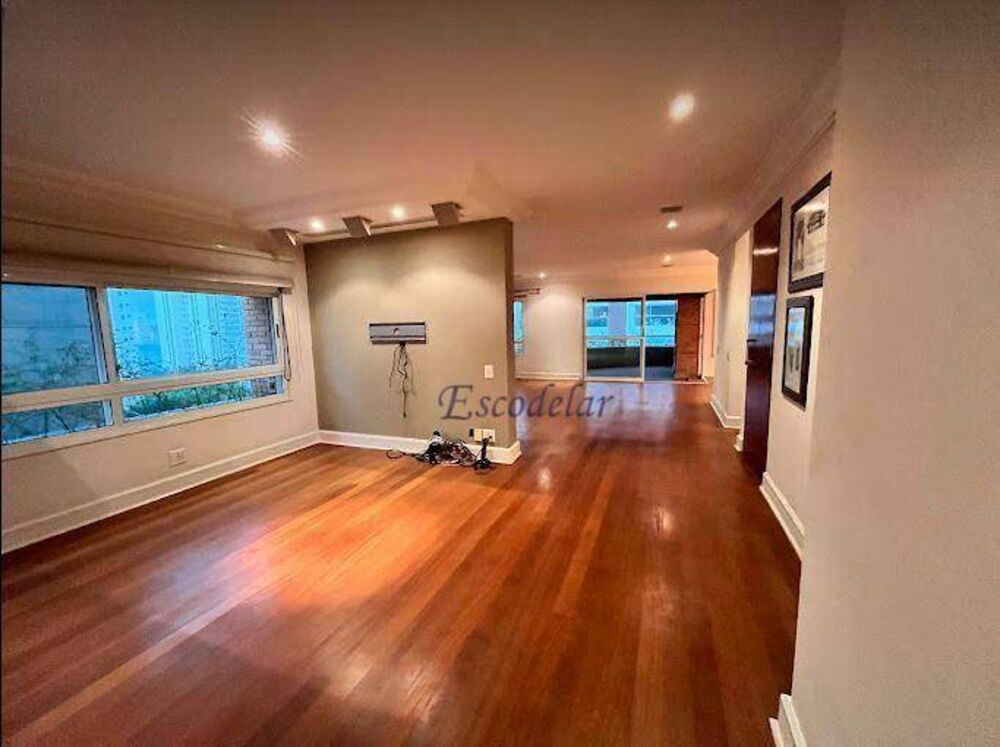 Apartamento, 2 quartos, 240 m² - Foto 1