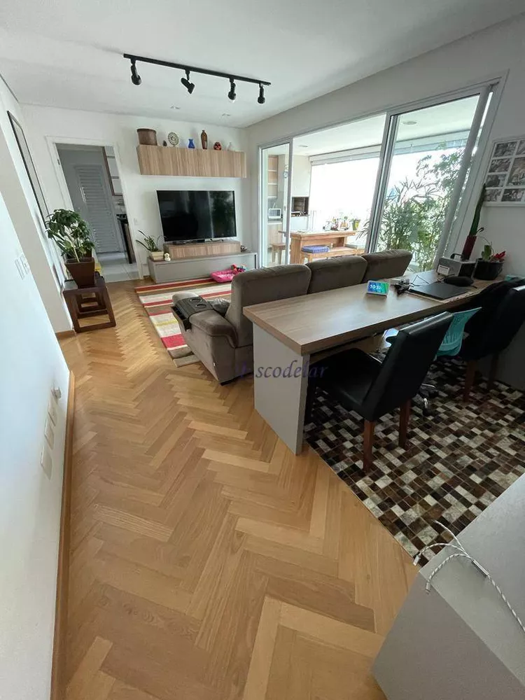 Apartamento à venda com 3 quartos, 134m² - Foto 17