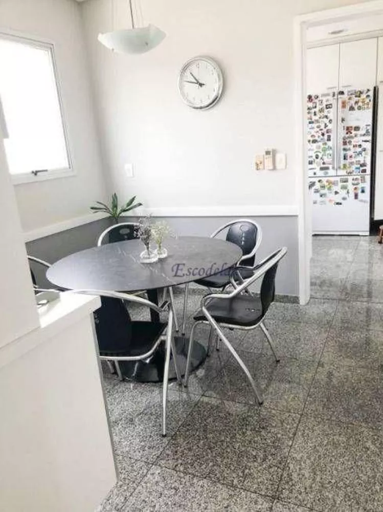 Cobertura à venda com 4 quartos, 221m² - Foto 14