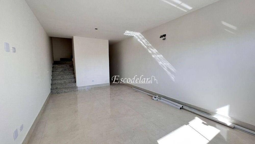 Sobrado, 3 quartos, 180 m² - Foto 1