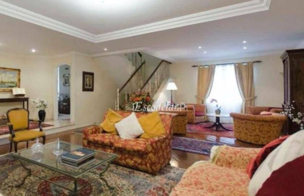 Sobrado, 5 quartos, 577 m² - Foto 1