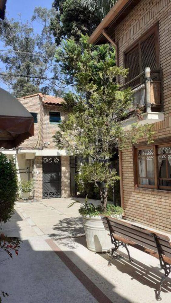 Sobrado à venda com 3 quartos, 123m² - Foto 1
