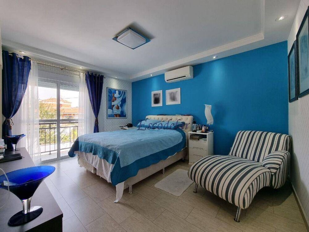 Casa, 3 quartos, 220 m² - Foto 8