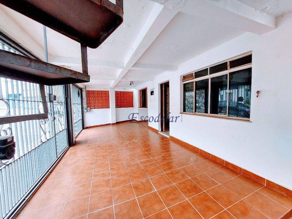 Casa, 6 quartos, 230 m² - Foto 1