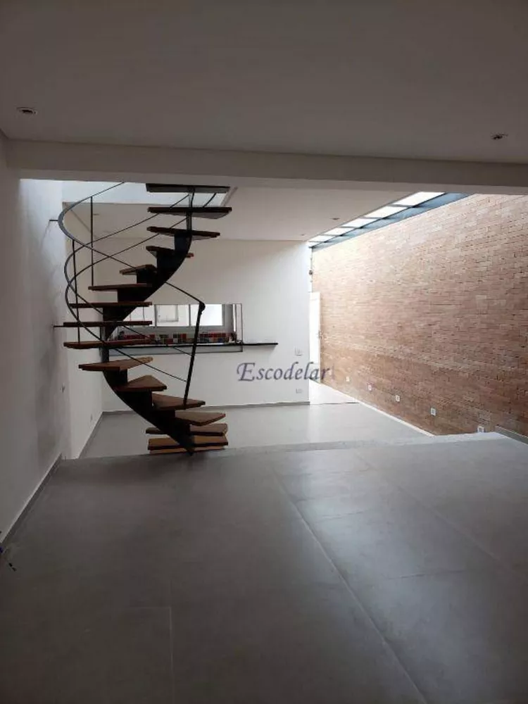 Sobrado à venda com 3 quartos, 145m² - Foto 3