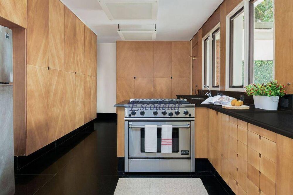 Casa, 5 quartos, 1300 m² - Foto 8