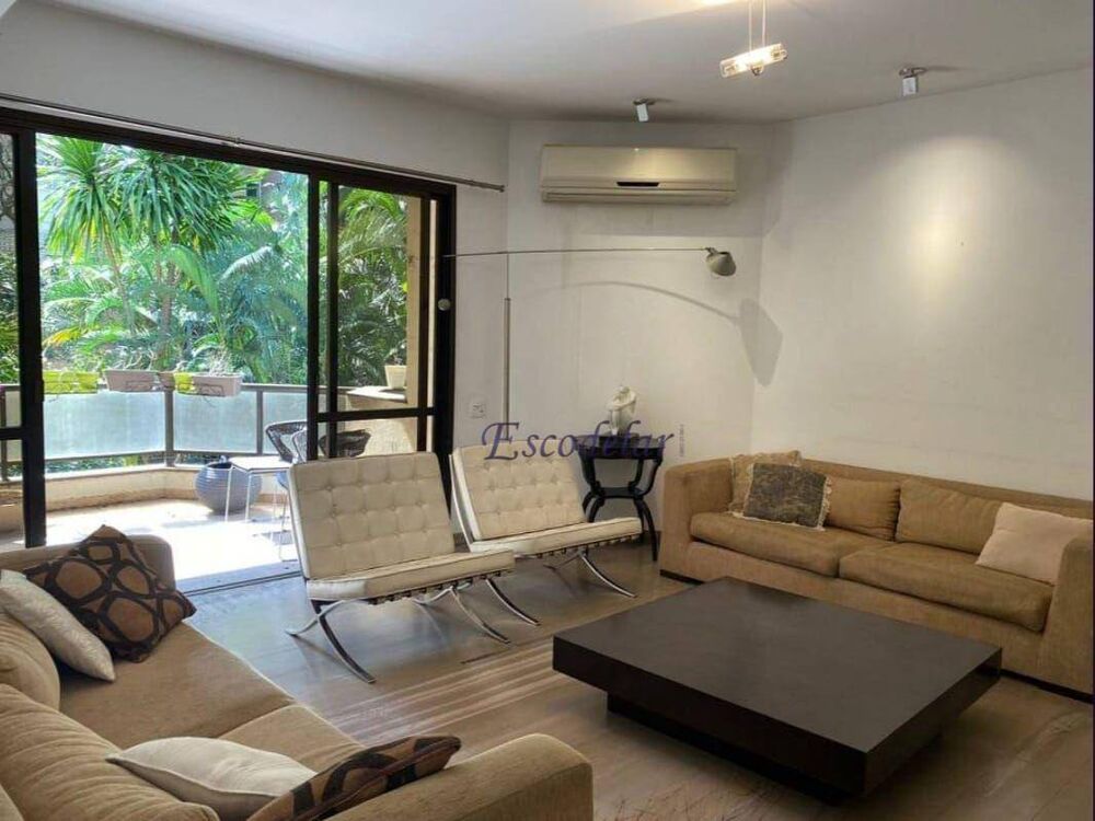 Apartamento, 3 quartos, 210 m² - Foto 1