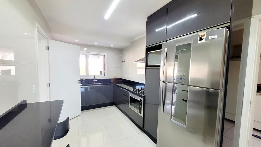 Apartamento à venda com 3 quartos, 163m² - Foto 1