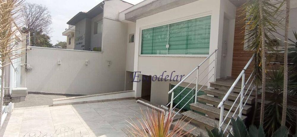 Sobrado, 3 quartos, 218 m² - Foto 2