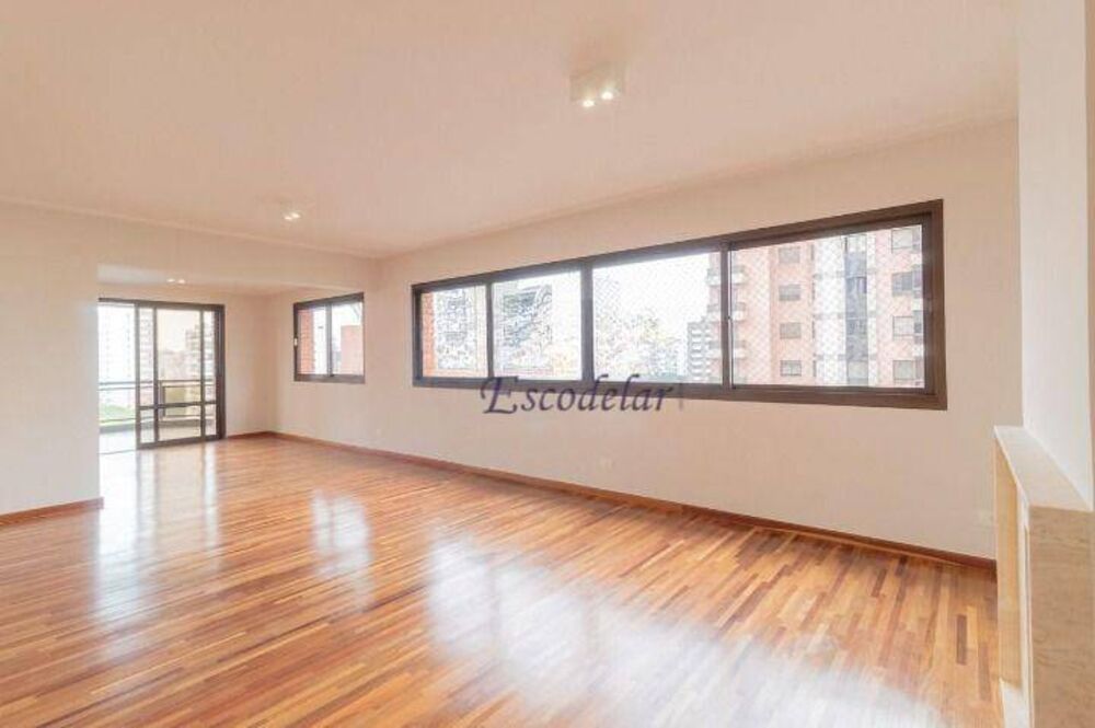 Apartamento, 4 quartos, 210 m² - Foto 1