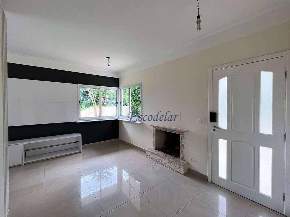 Casa à venda com 4 quartos, 380m² - Foto 4