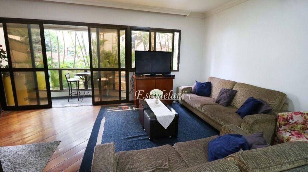 Apartamento à venda com 4 quartos, 140m² - Foto 3