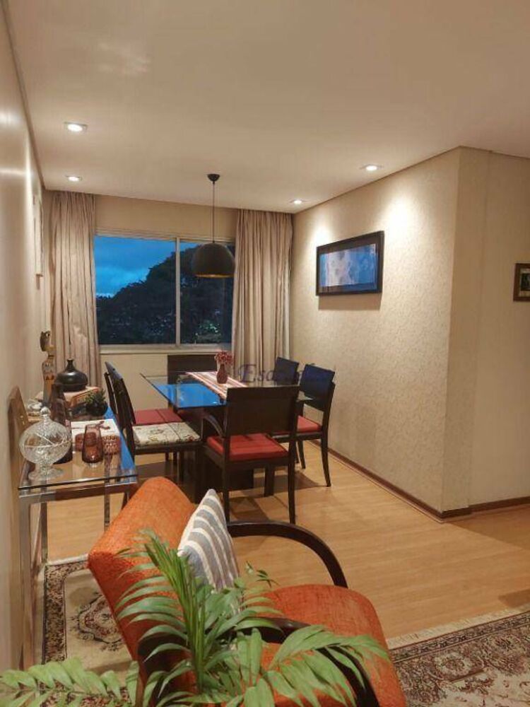 Apartamento à venda com 2 quartos, 68m² - Foto 2