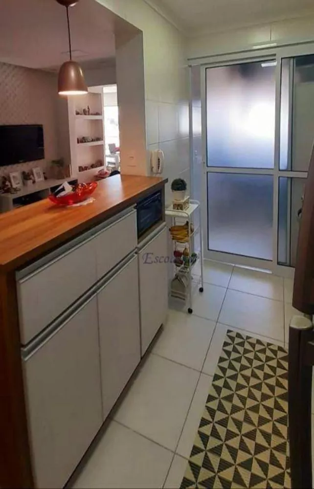 Apartamento à venda com 2 quartos, 65m² - Foto 3