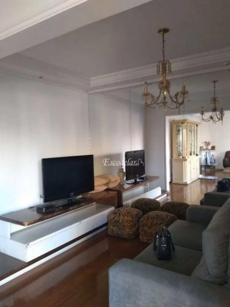 Apartamento, 3 quartos, 140 m² - Foto 1