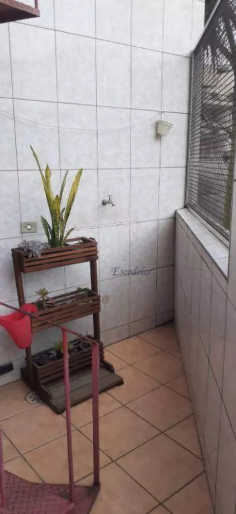 Sobrado à venda com 3 quartos, 180m² - Foto 2