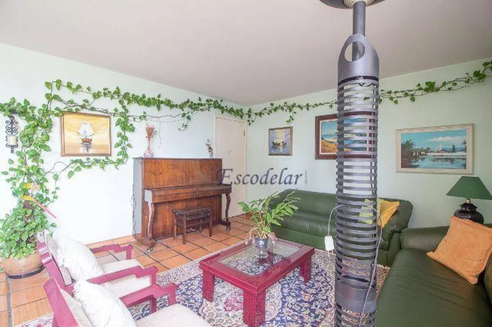 Apartamento, 3 quartos, 138 m² - Foto 1
