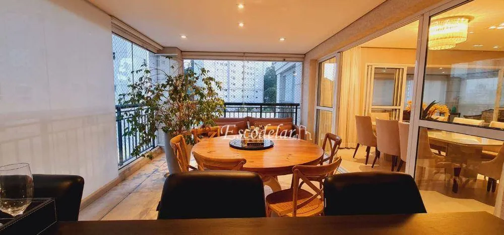 Apartamento, 3 quartos, 264 m² - Foto 1