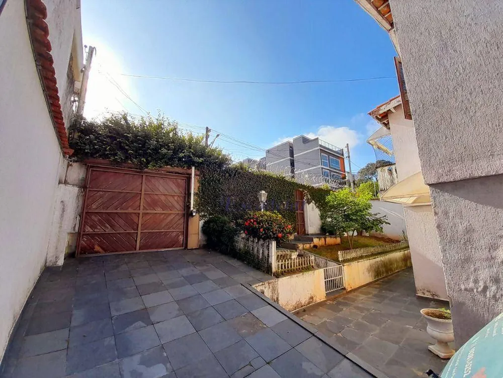 Sobrado, 6 quartos, 248 m² - Foto 7