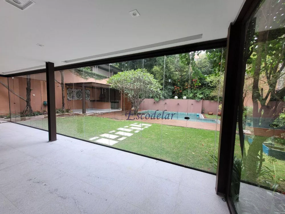 Casa à venda com 4 quartos, 600m² - Foto 25