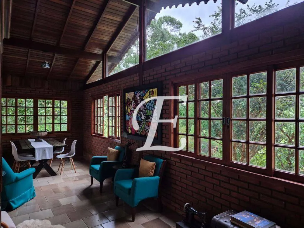 Casa, 6 quartos, 200 m² - Foto 2