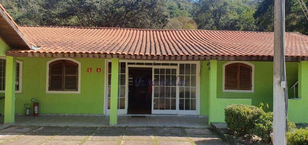 Chácara à venda com 8 quartos, 370m² - Foto 2