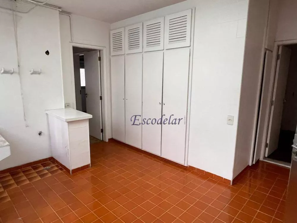 Apartamento à venda com 3 quartos, 294m² - Foto 11