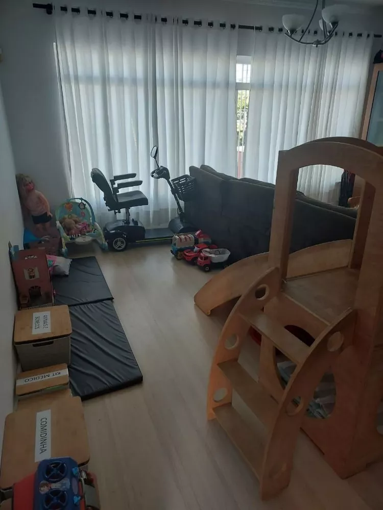 Sobrado, 4 quartos, 200 m² - Foto 4