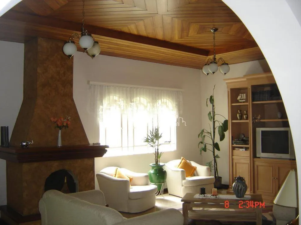 Casa, 3 quartos, 340 m² - Foto 1