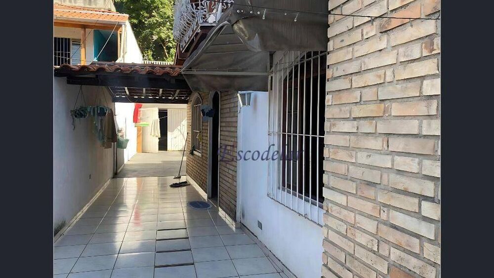 Sobrado à venda com 2 quartos, 150m² - Foto 6