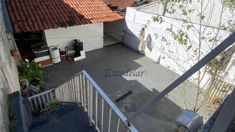 Sobrado à venda com 2 quartos, 150m² - Foto 18