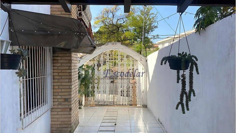 Sobrado à venda com 2 quartos, 150m² - Foto 5