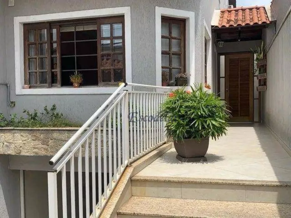 Sobrado à venda com 4 quartos, 260m² - Foto 9