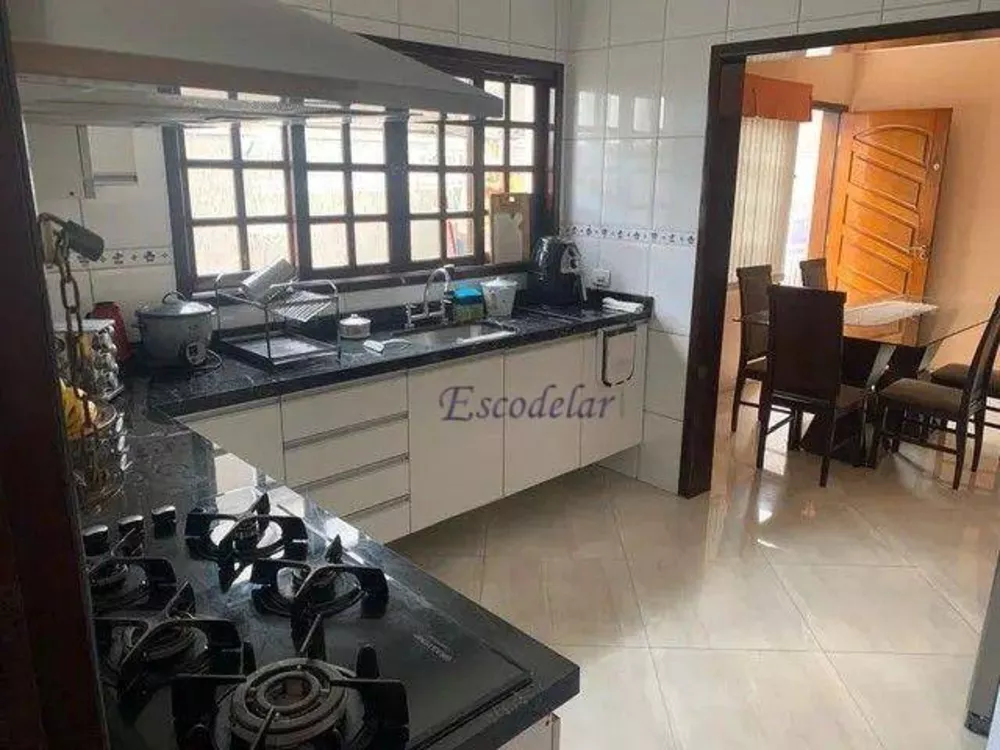 Sobrado à venda com 4 quartos, 260m² - Foto 10