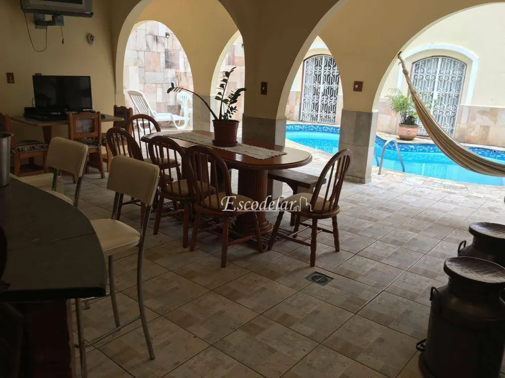 Sobrado, 3 quartos, 320 m² - Foto 4