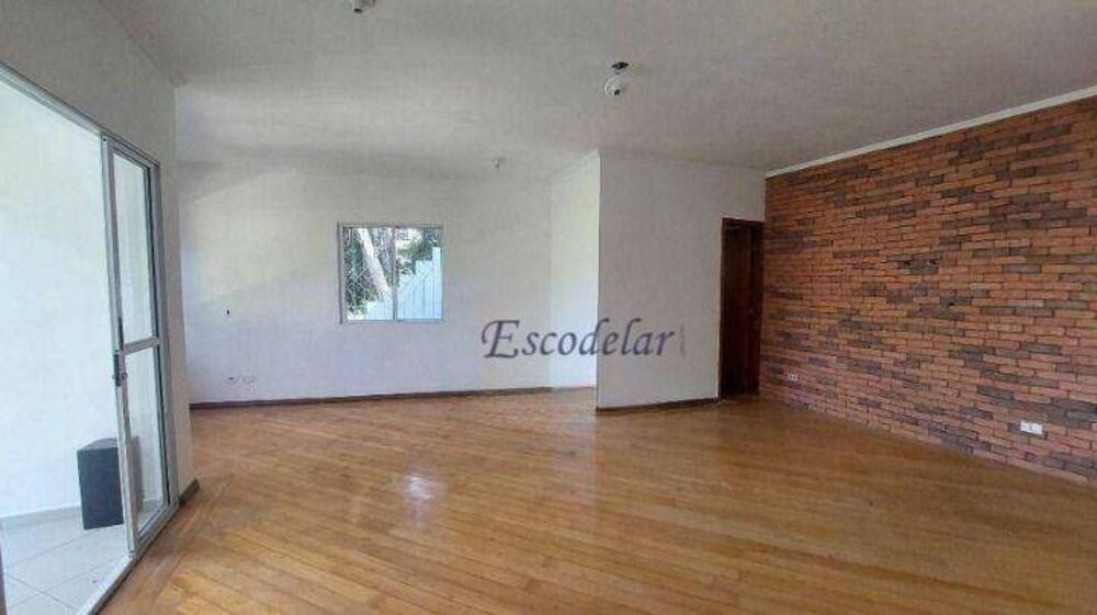 Casa, 3 quartos, 240 m² - Foto 1