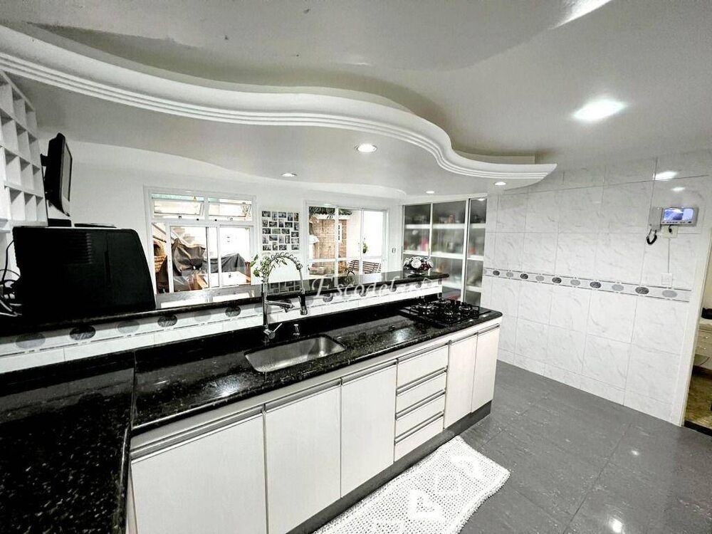 Sobrado, 4 quartos, 260 m² - Foto 9