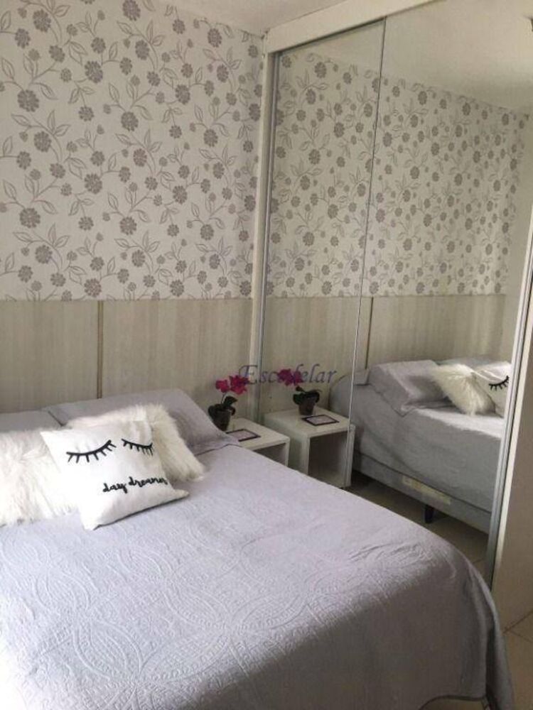 Sobrado à venda com 3 quartos, 68m² - Foto 4