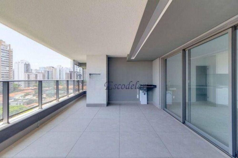 Apartamento, 3 quartos, 131 m² - Foto 2