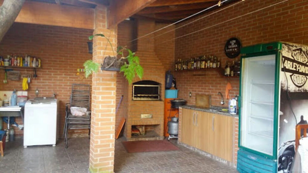 Casa, 3 quartos, 225 m² - Foto 1
